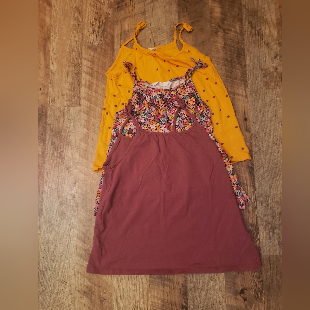 Floral and Solid Tank Tops Set Size 7